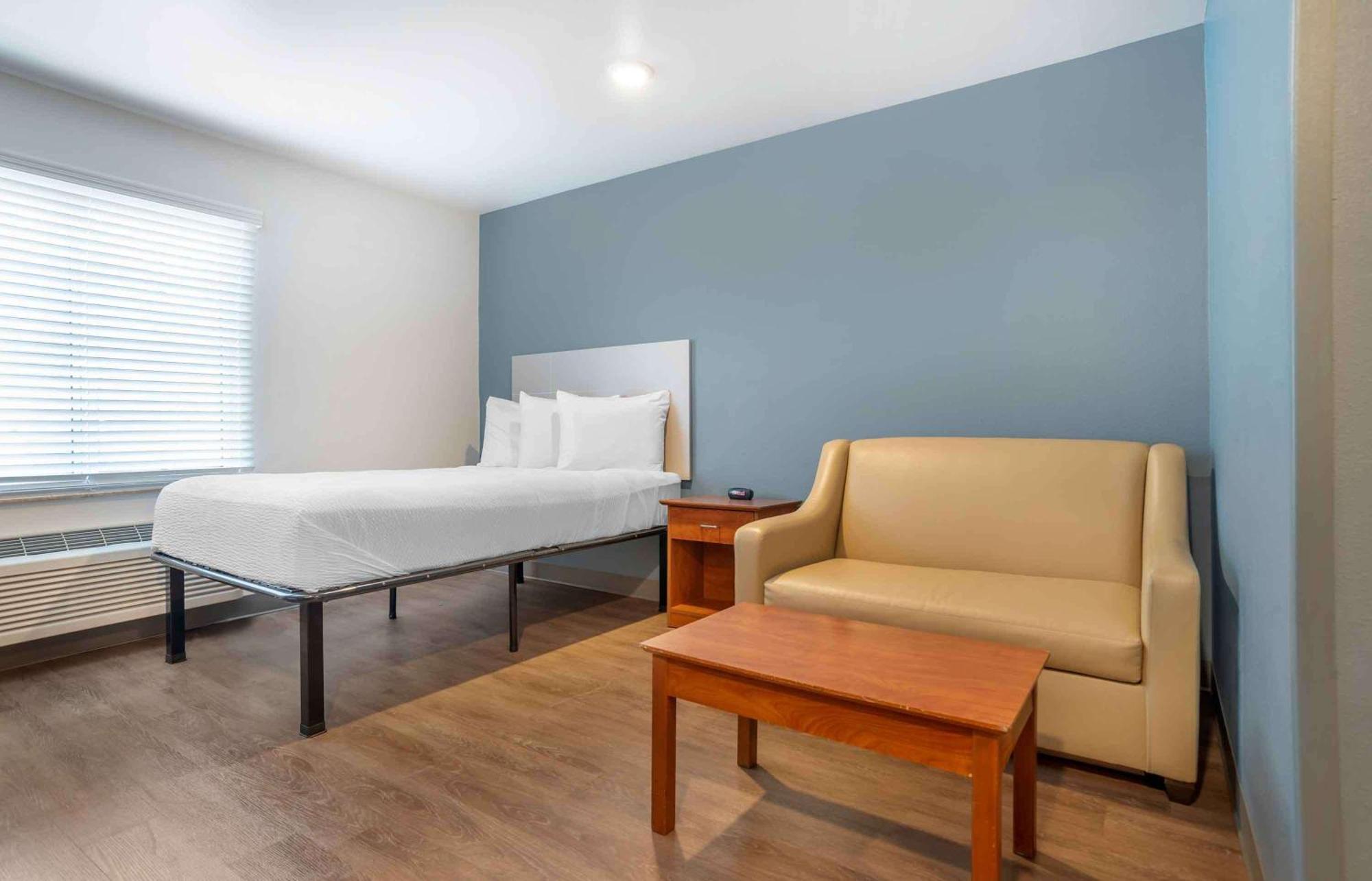 Extended Stay America Select Suites - Pensacola - Northeast Ferry Pass エクステリア 写真