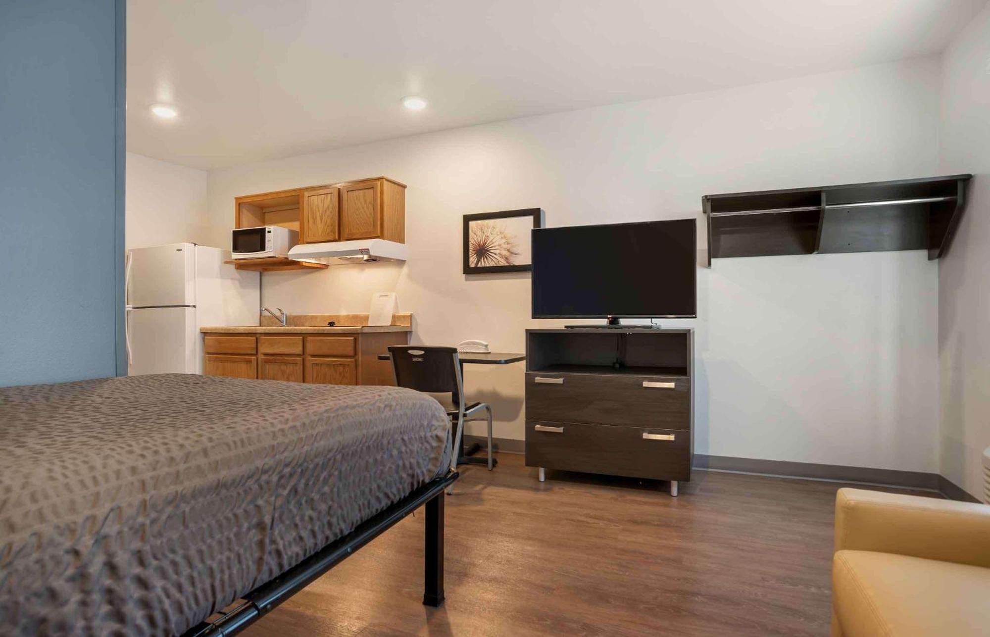 Extended Stay America Select Suites - Pensacola - Northeast Ferry Pass エクステリア 写真